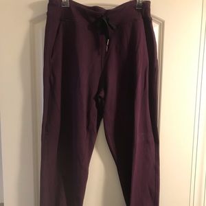 Lulu joggers